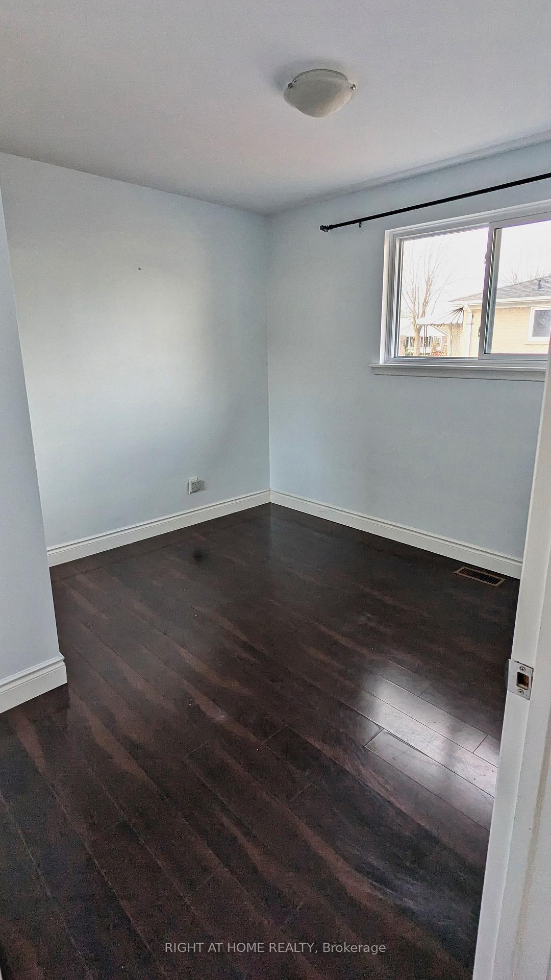 Photo 10 of Unit MainFlr, 48 Burcher Road, Ajax, South East — HOMEH