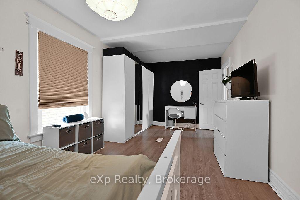 Photo 9 of 169 Connaught Avenue N, Hamilton, Gibson — HOMEH