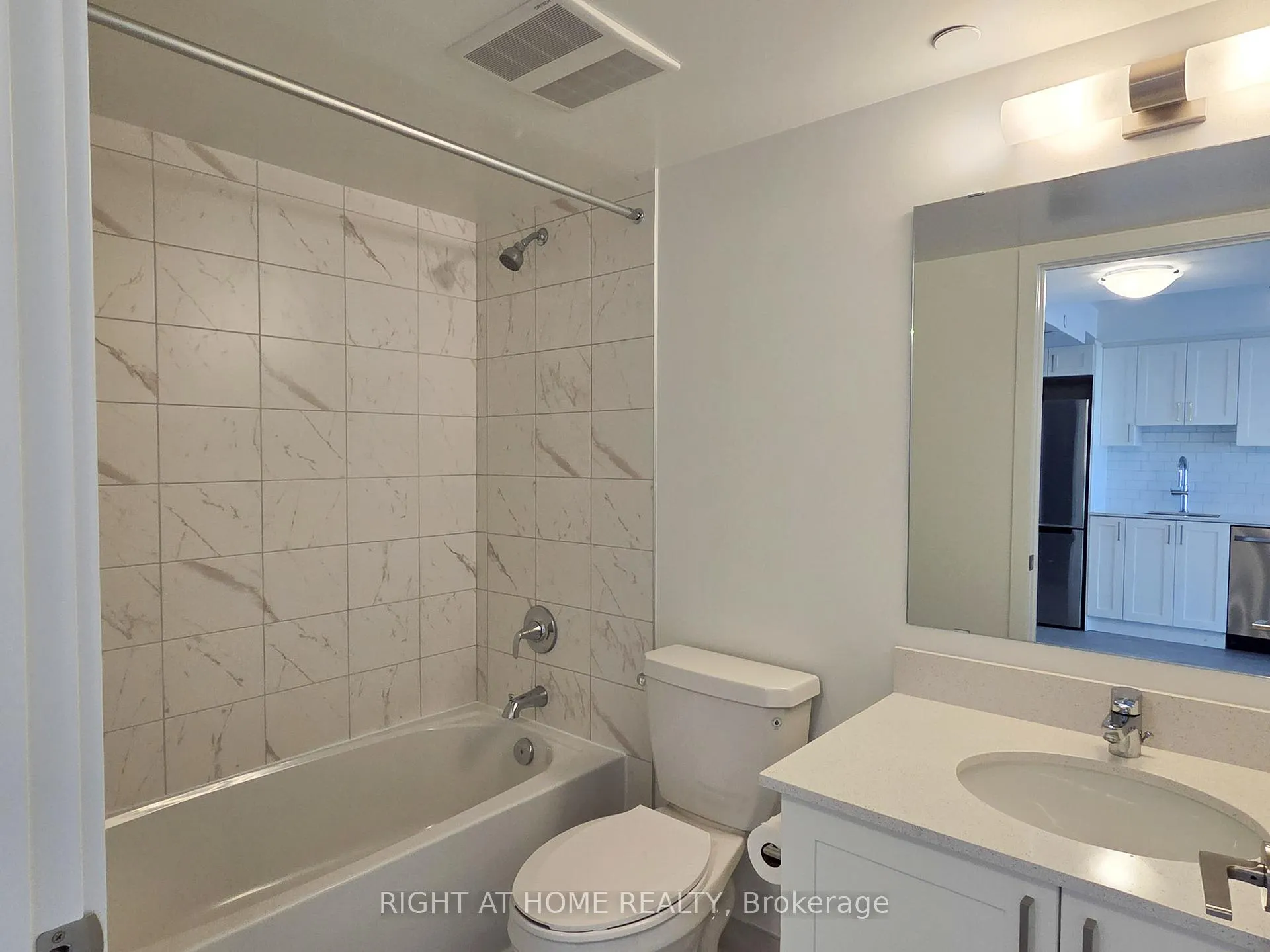 Photo 12 of Unit 1303, 1010 Sandy Beach Road, Pickering, Bay Ridges — HOMEH