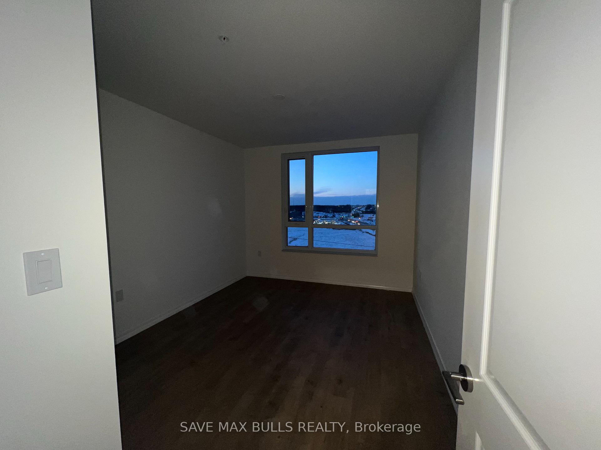 Photo 3 of Unit 604, 1098 Paisley Road, Guelph, Willow West/Sugarbush/West Acres — HOMEH