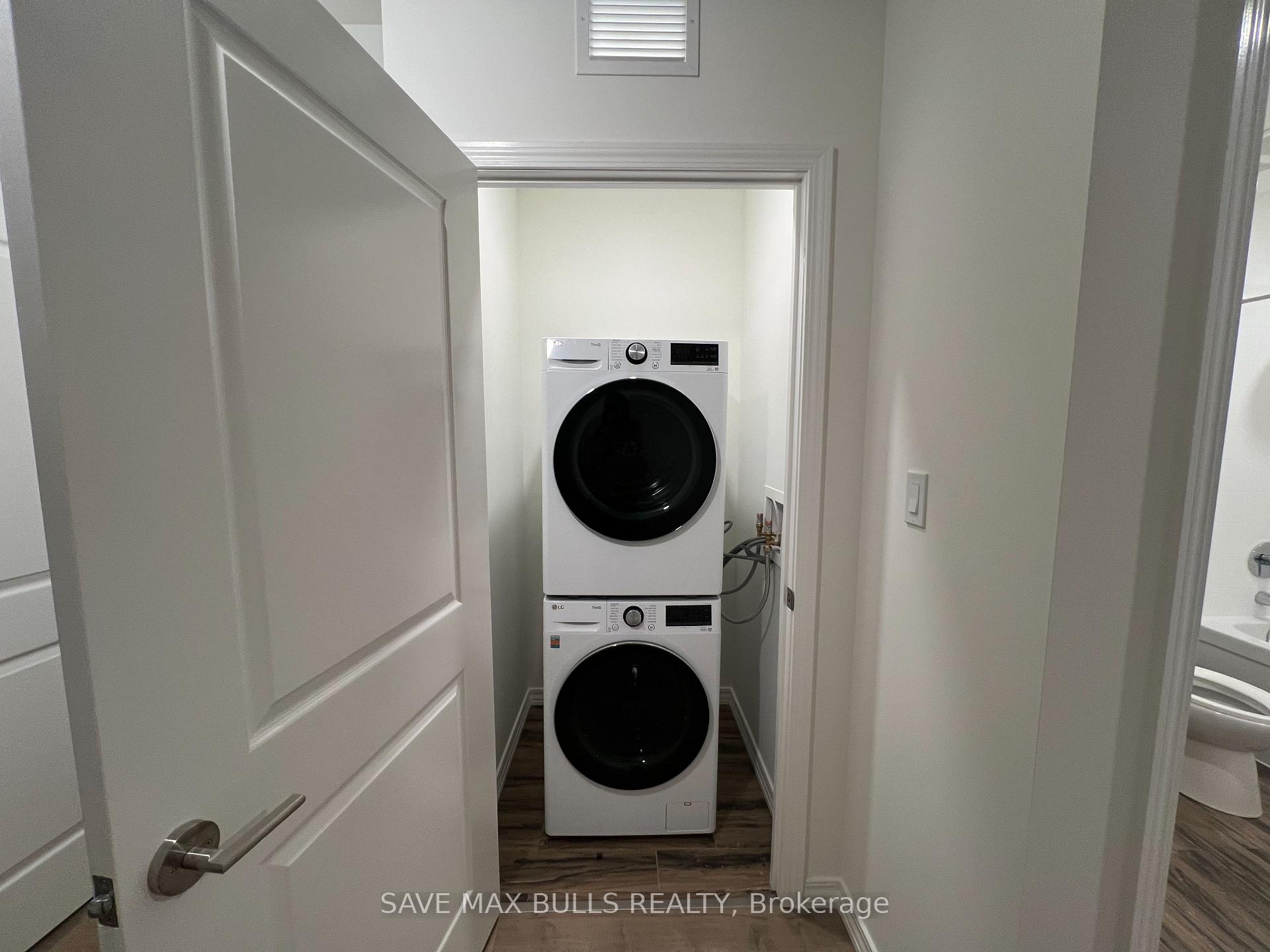 Photo 11 of Unit 604, 1098 Paisley Road, Guelph, Willow West/Sugarbush/West Acres — HOMEH