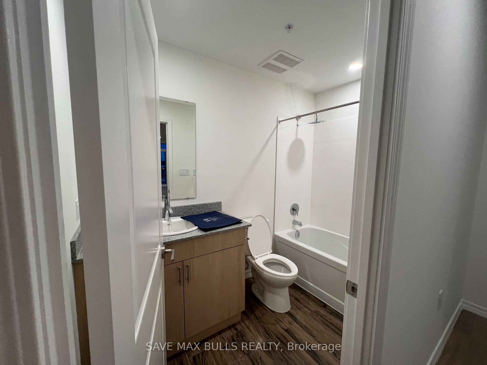 Photo 12 of Unit 604, 1098 Paisley Road, Guelph, Willow West/Sugarbush/West Acres — HOMEH