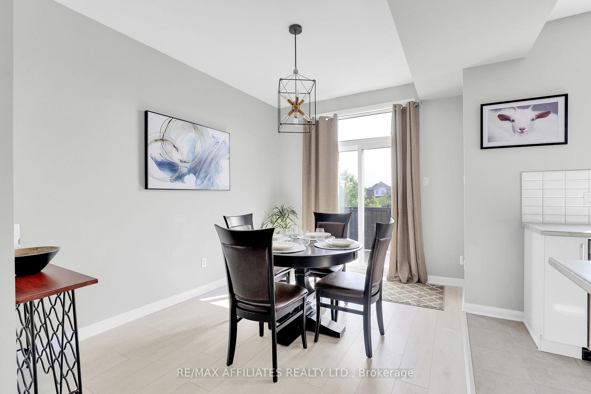 Photo 17 of 217 Liebe Terrace, Ottawa, Barrhaven - Heritage Park — HOMEH