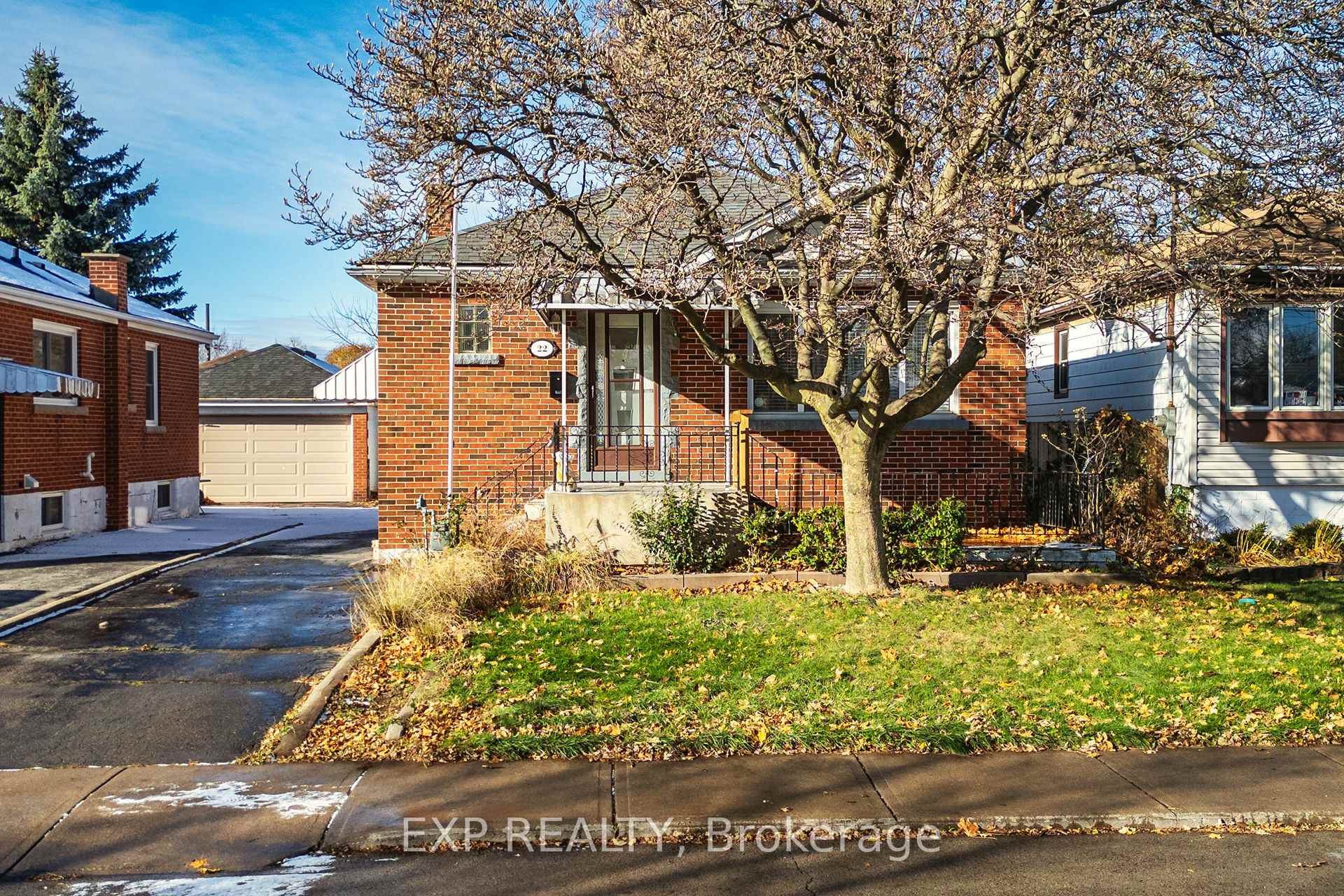 Photo 2 of 22 East 39th Street, Hamilton, Raleigh — HOMEH