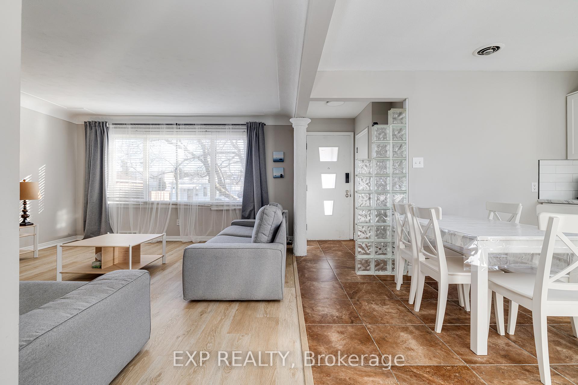Photo 3 of 22 East 39th Street, Hamilton, Raleigh — HOMEH