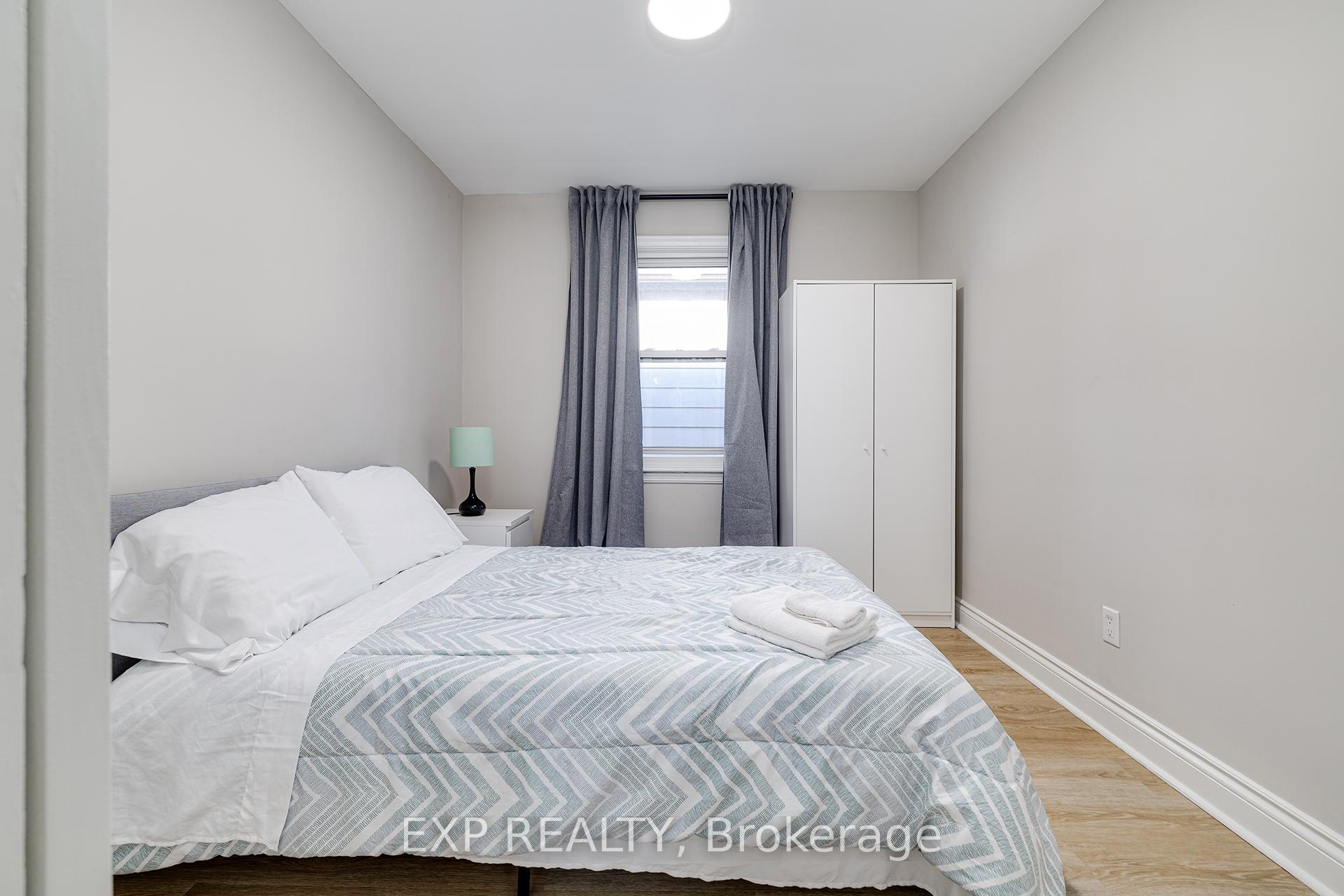Photo 10 of 22 East 39th Street, Hamilton, Raleigh — HOMEH