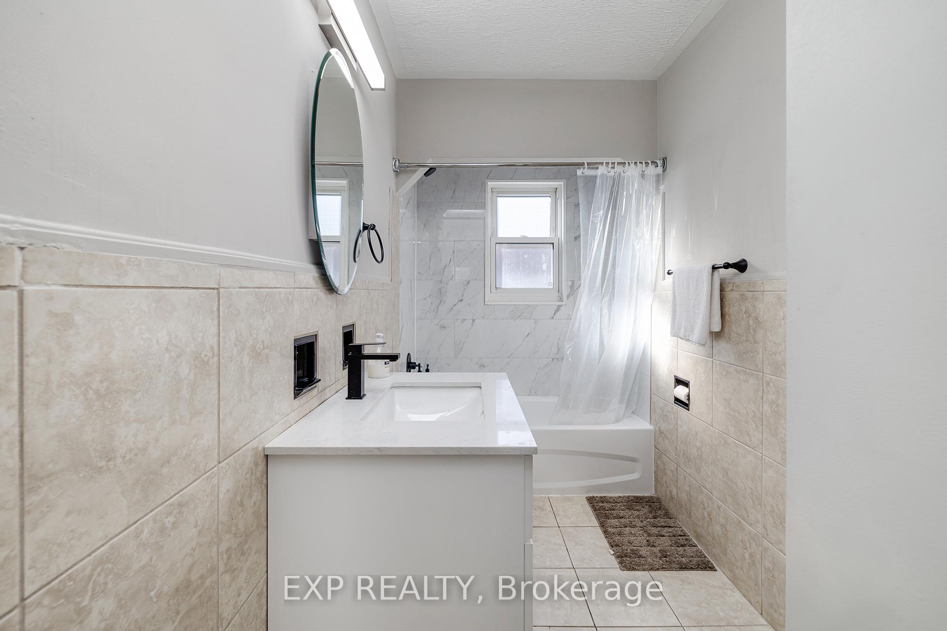 Photo 11 of 22 East 39th Street, Hamilton, Raleigh — HOMEH