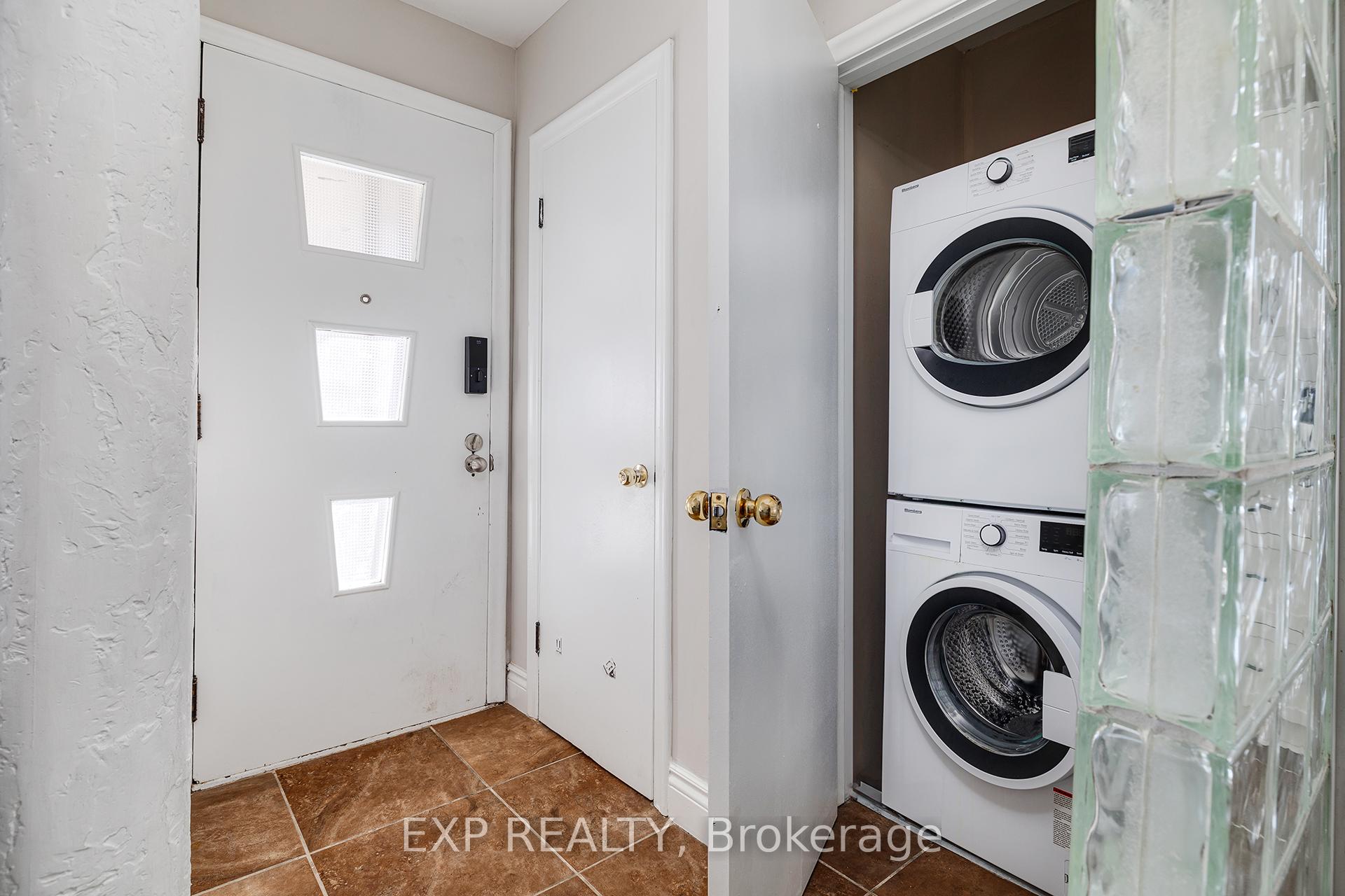 Photo 12 of 22 East 39th Street, Hamilton, Raleigh — HOMEH