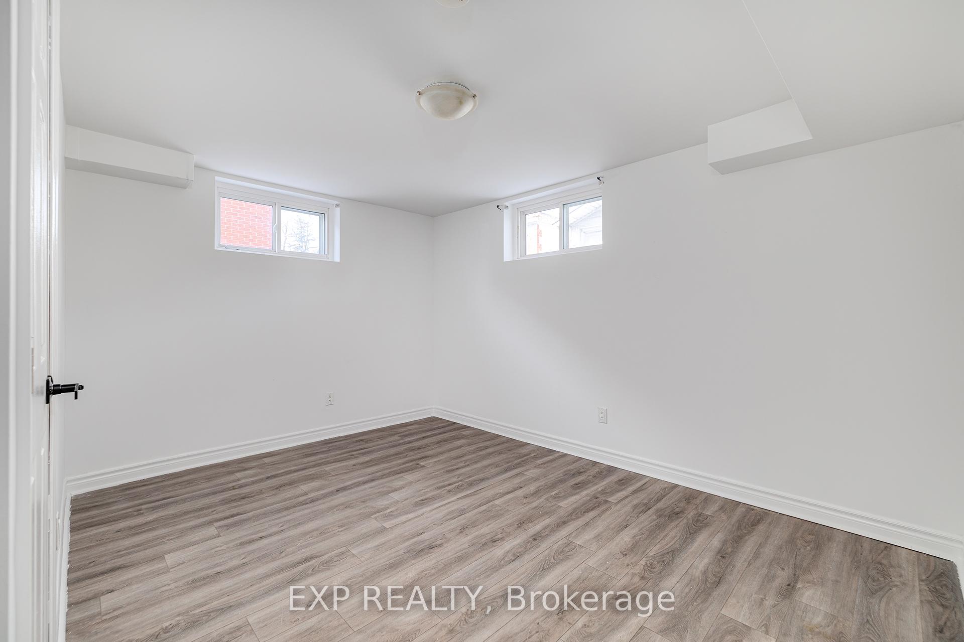 Photo 16 of 22 East 39th Street, Hamilton, Raleigh — HOMEH