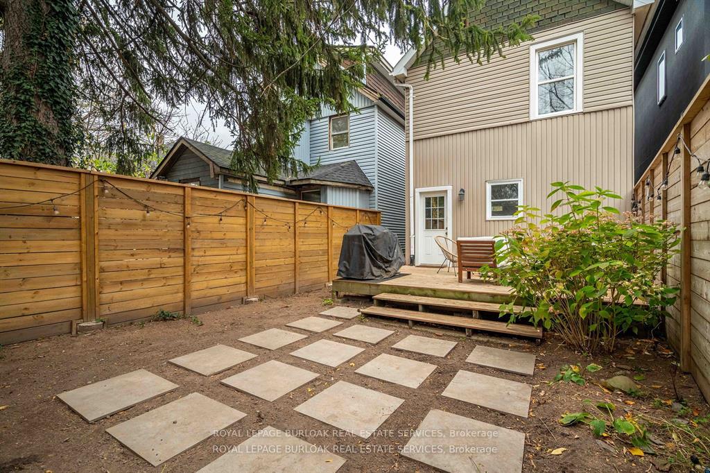 Photo 23 of 62 Guise Street E, Hamilton, North End — HOMEH