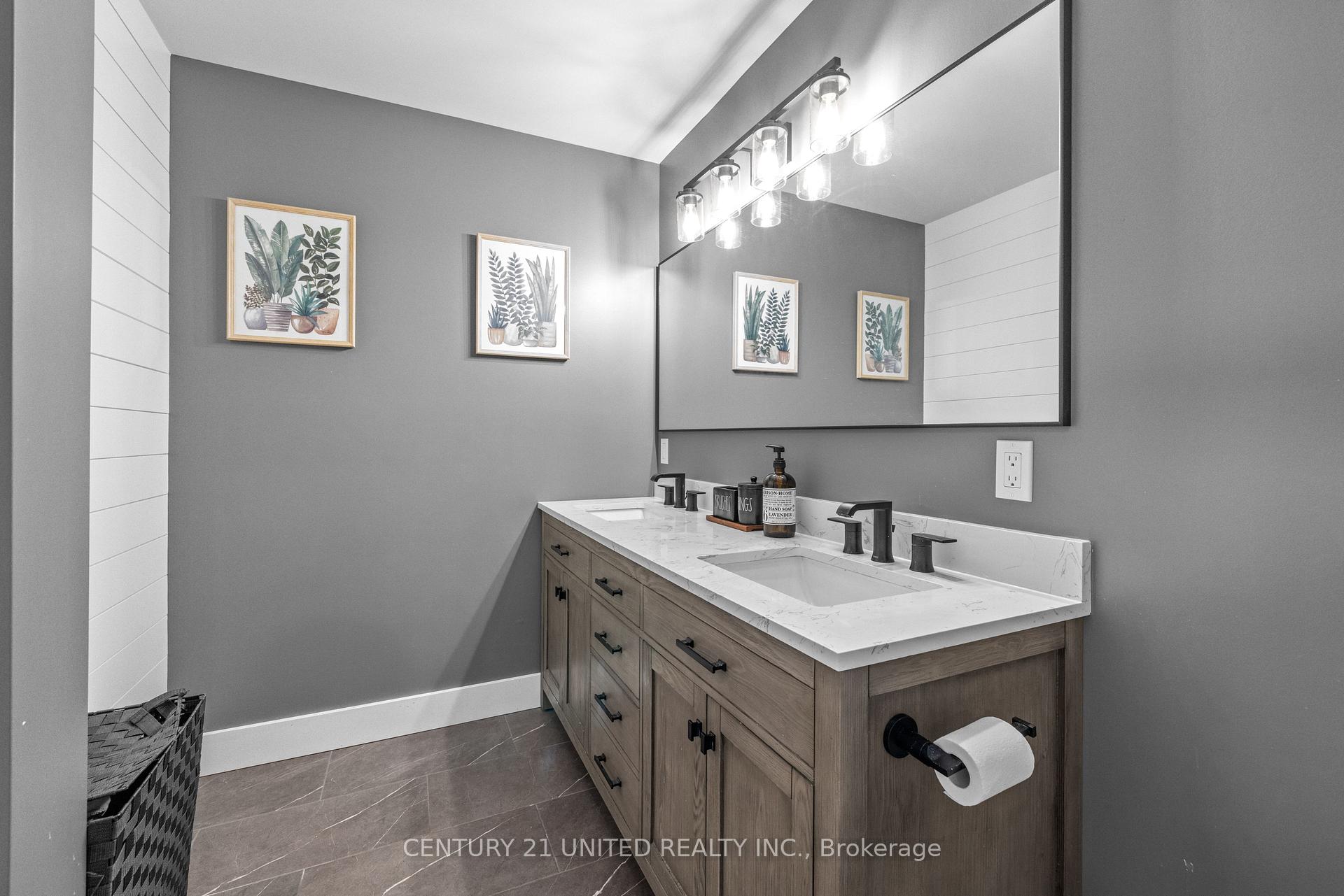 Photo 17 of 2135 Sixth Line Road N Dummer, Douro-Dummer — HOMEH