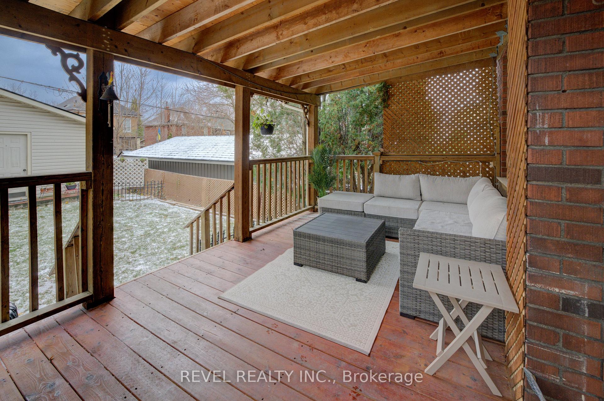 Photo 34 of 274 Park Row S, Hamilton, Delta — HOMEH