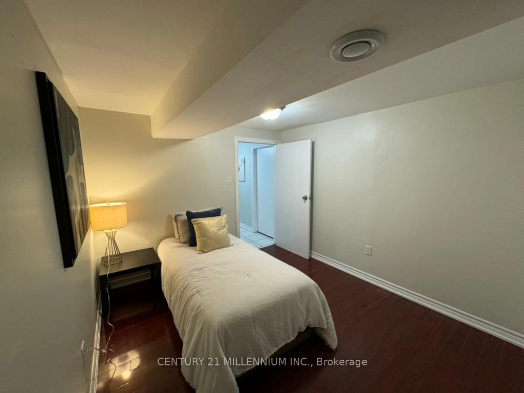 Photo 33 of Unit Lower, 149 Manitou Crescent, Brampton, Central Park — HOMEH