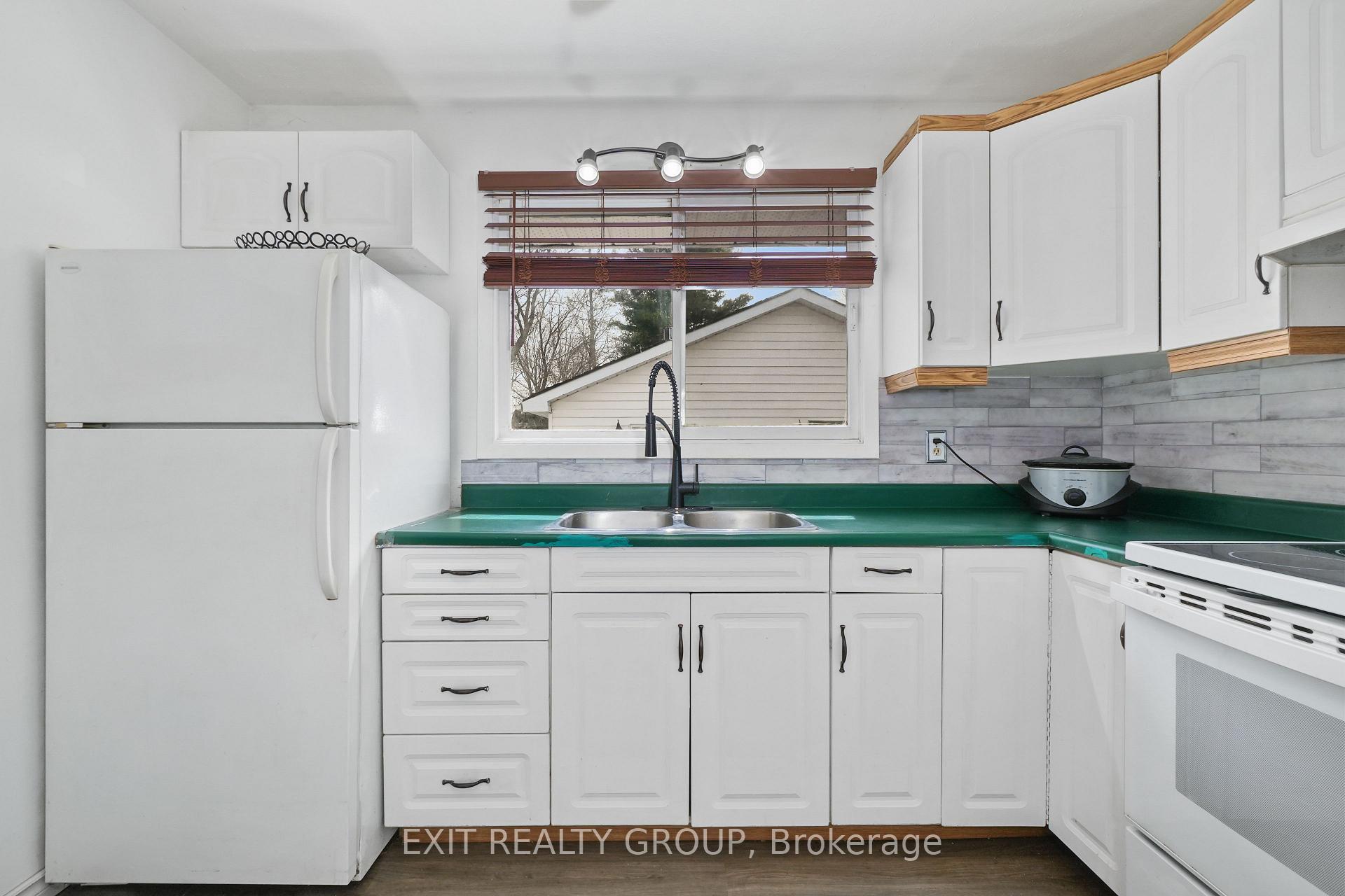 Photo 10 of 65 Elizabeth Street, Stirling-Rawdon, Stirling Ward — HOMEH