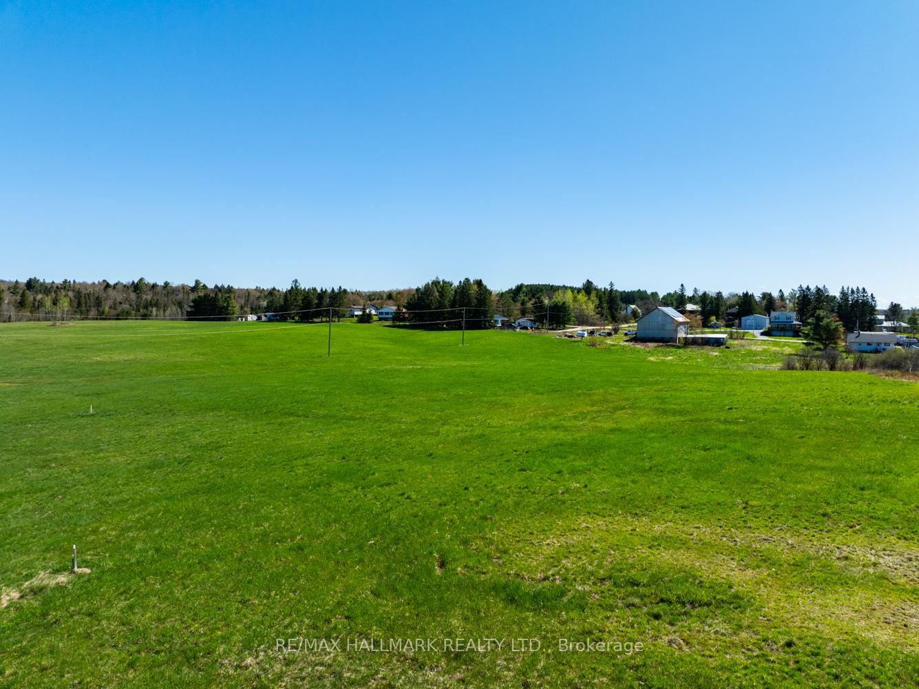 Photo 18 of George Street, Magnetawan — HOMEH