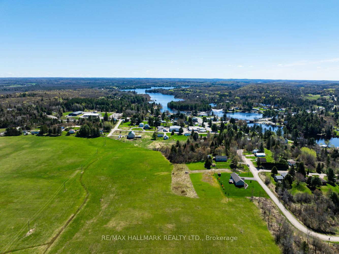 Photo 23 of George Street, Magnetawan — HOMEH