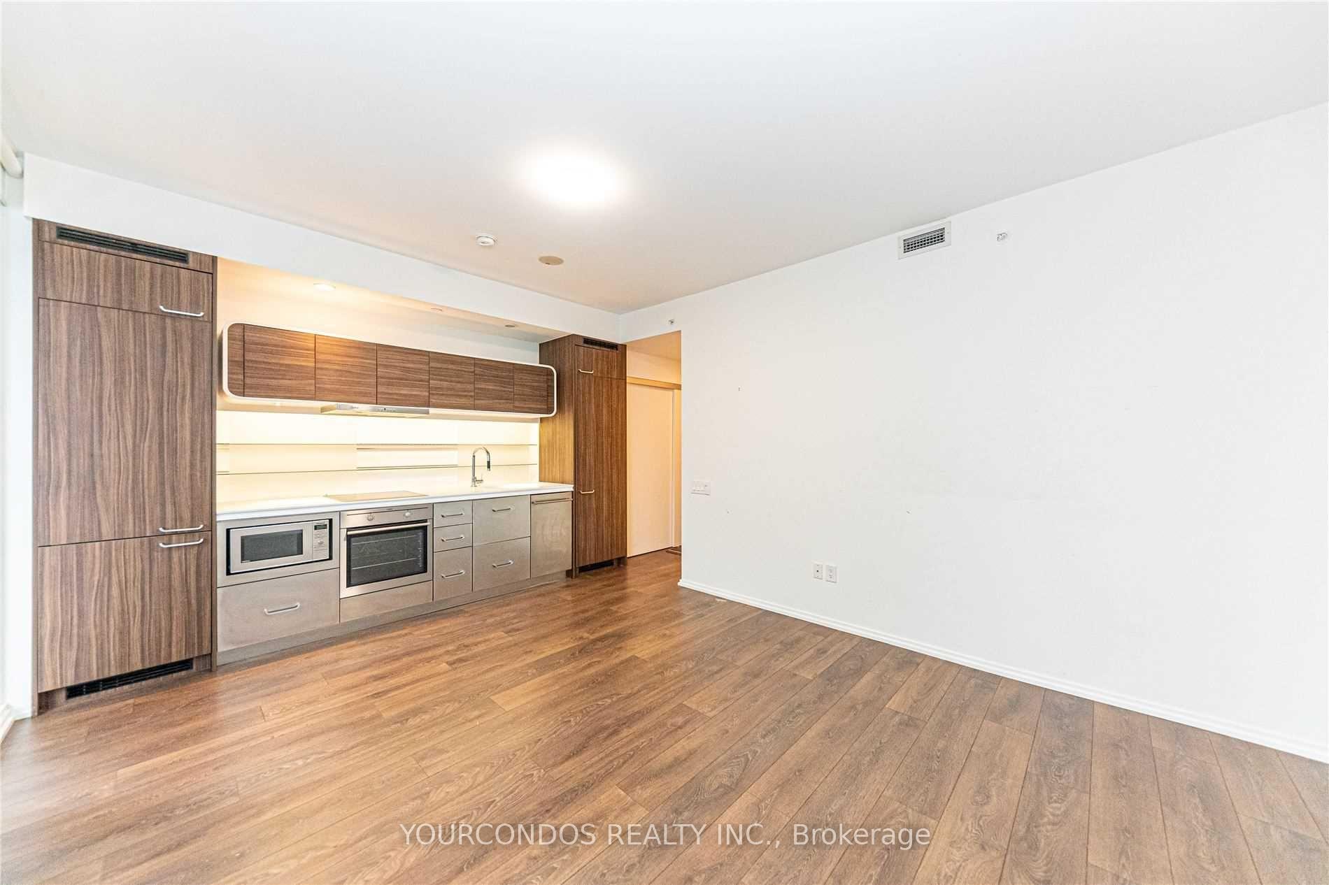 Photo 4 of Unit 2003, 45 Charles Street E, Toronto, Church-Yonge Corridor — HOMEH