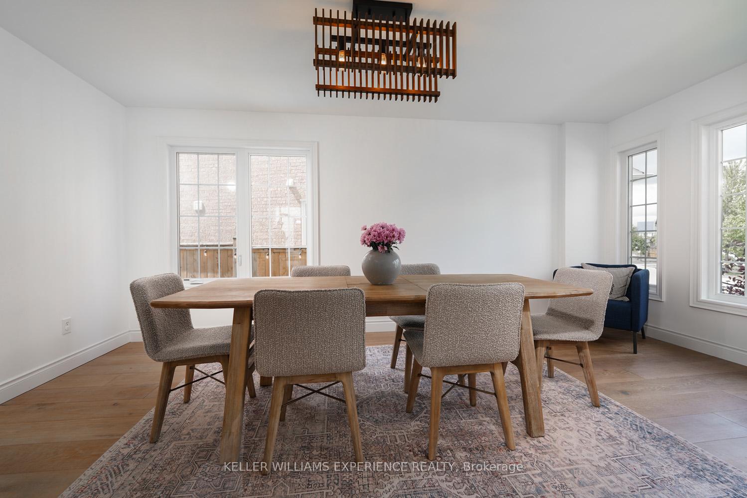 Photo 7 of 13 Counsellor Terrace, Barrie, Innis-Shore — HOMEH