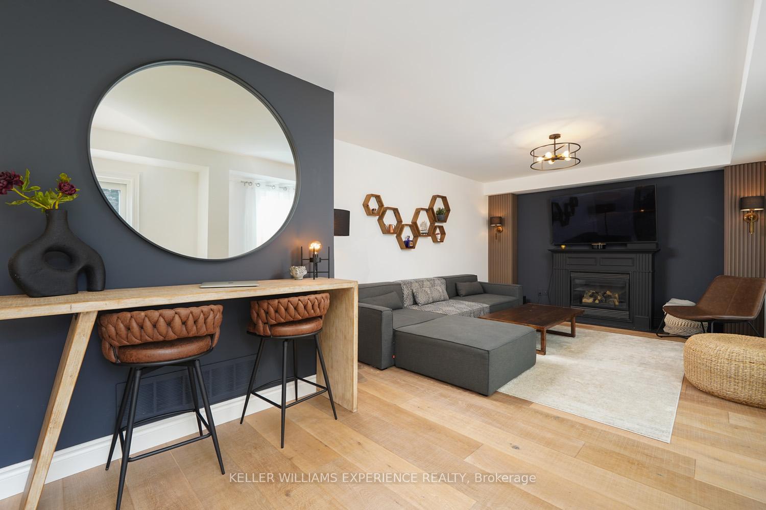 Photo 15 of 13 Counsellor Terrace, Barrie, Innis-Shore — HOMEH