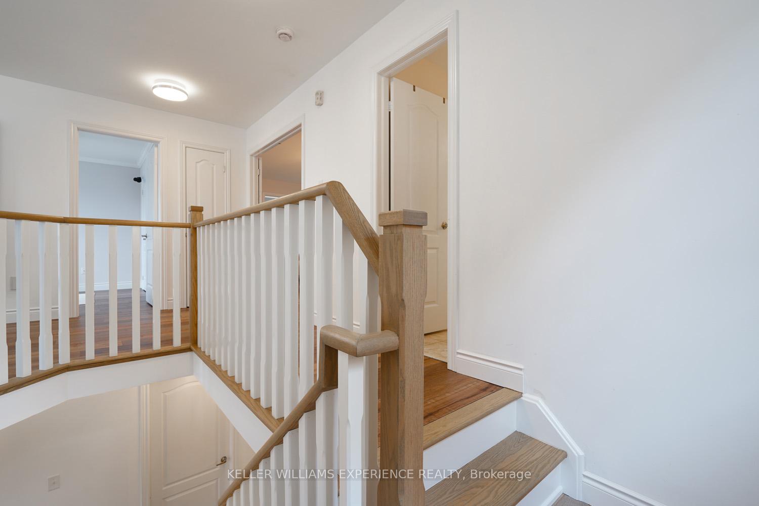 Photo 18 of 13 Counsellor Terrace, Barrie, Innis-Shore — HOMEH