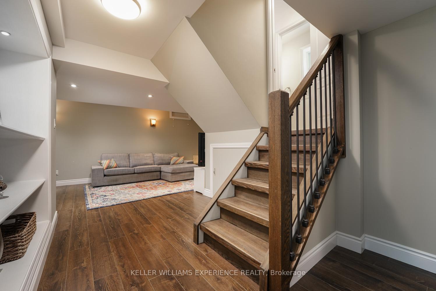 Photo 32 of 13 Counsellor Terrace, Barrie, Innis-Shore — HOMEH
