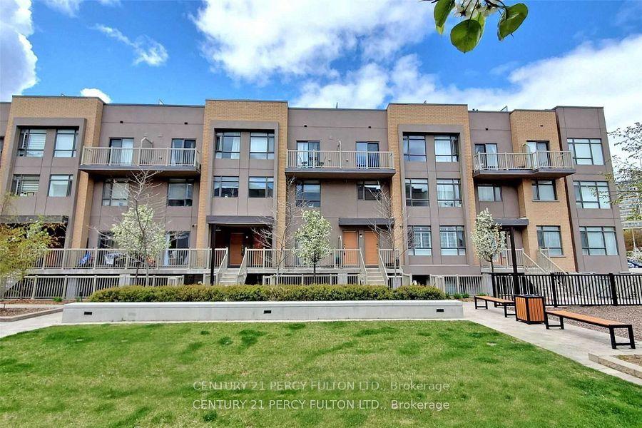 Front of Unit 315, 90 Orchid Place Drive