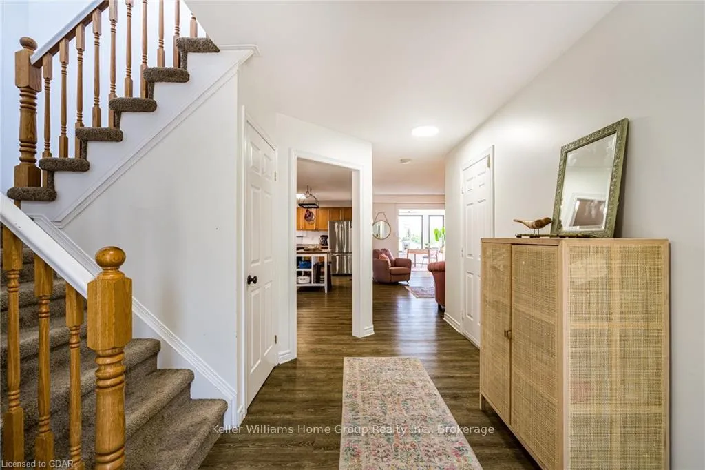 Photo 4 of 38 Grassyplain Drive, Hamilton, Villages of Glancaster — HOMEH