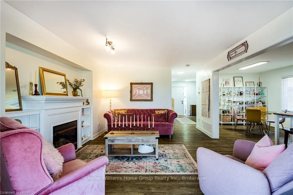 Photo 19 of 38 Grassyplain Drive, Hamilton, Villages of Glancaster — HOMEH