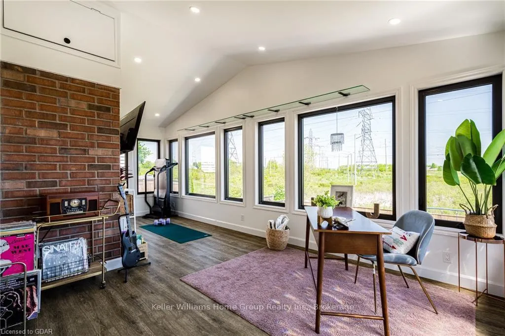 Photo 25 of 38 Grassyplain Drive, Hamilton, Villages of Glancaster — HOMEH