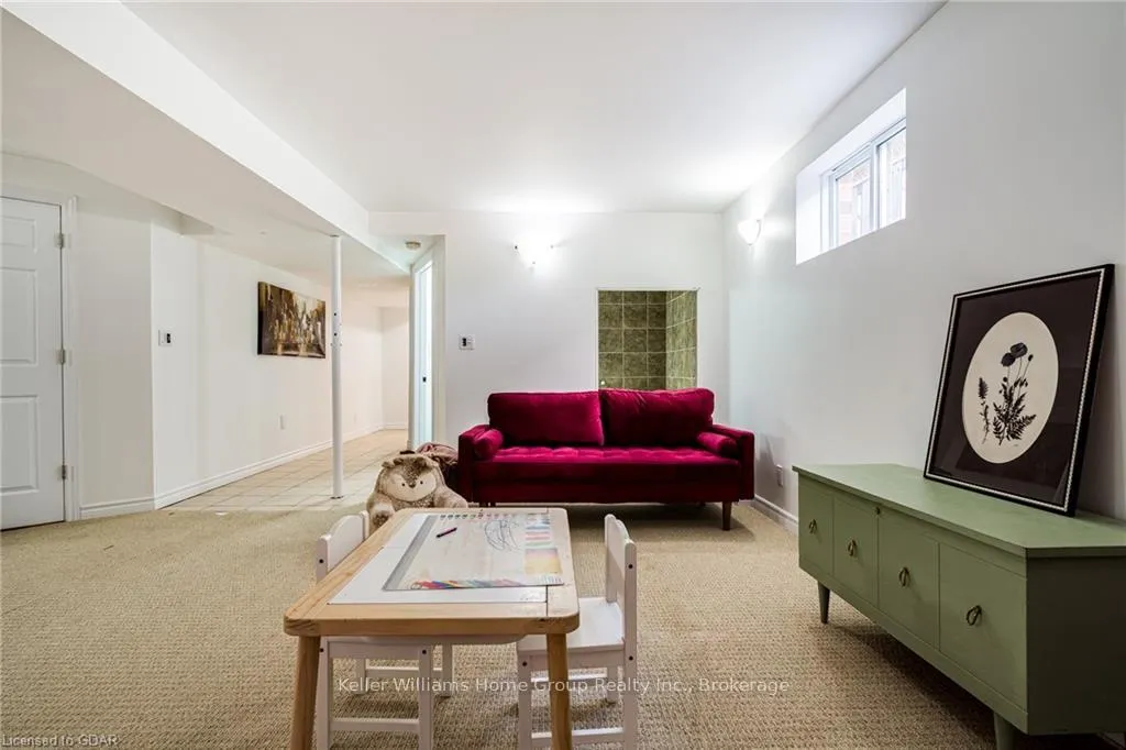 Photo 44 of 38 Grassyplain Drive, Hamilton, Villages of Glancaster — HOMEH