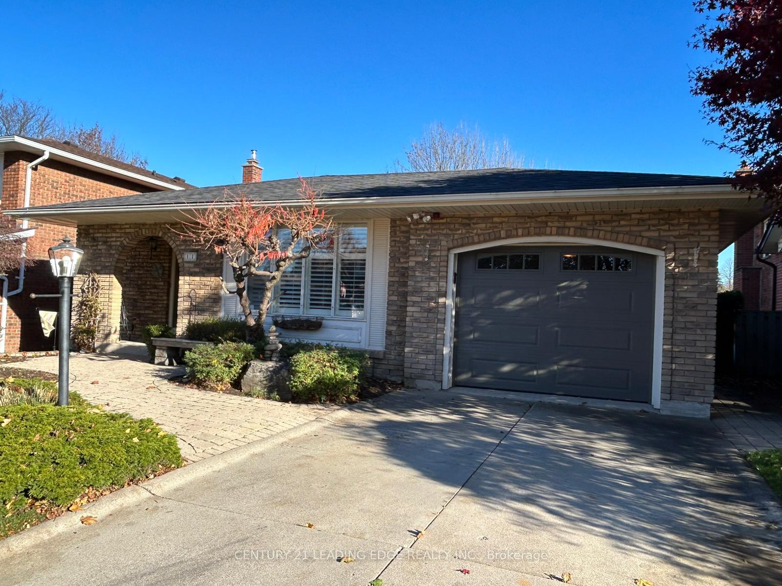 Photo 2 of 11 Firenze Street, Hamilton, Gurnett — HOMEH