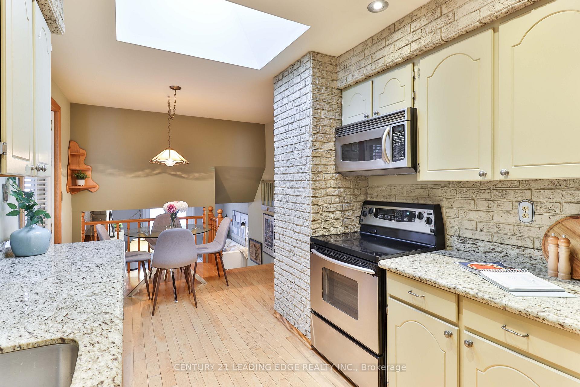 Photo 7 of 11 Firenze Street, Hamilton, Gurnett — HOMEH