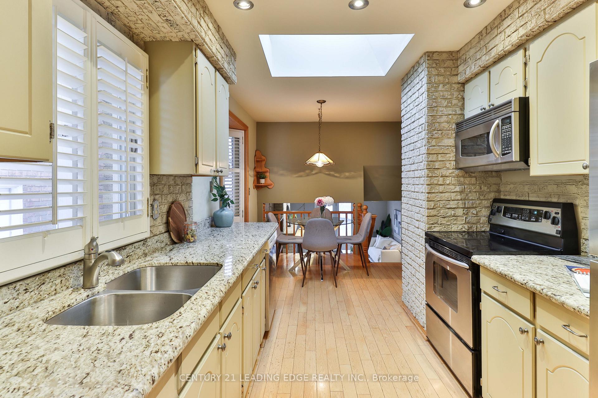 Photo 8 of 11 Firenze Street, Hamilton, Gurnett — HOMEH