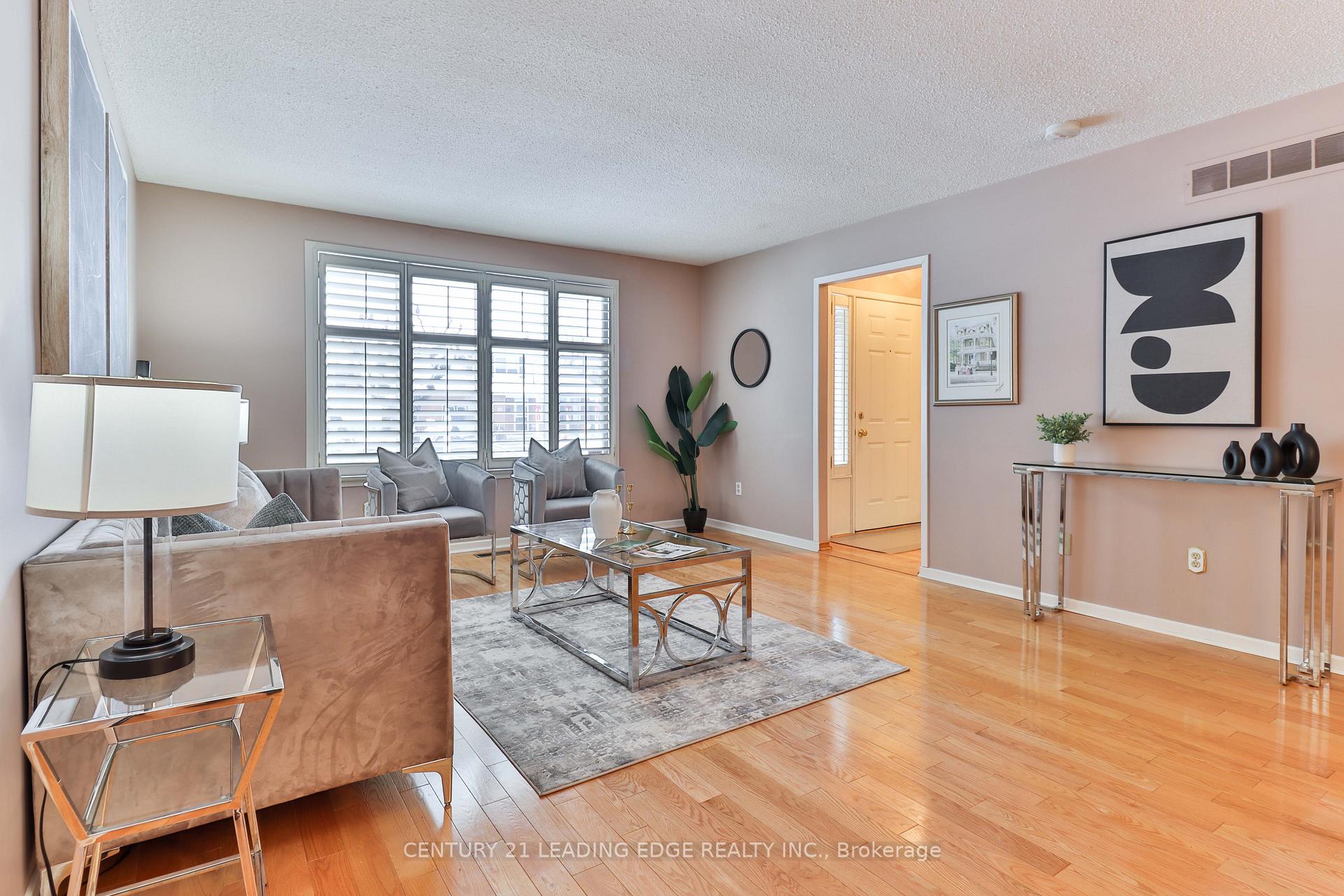 Photo 10 of 11 Firenze Street, Hamilton, Gurnett — HOMEH