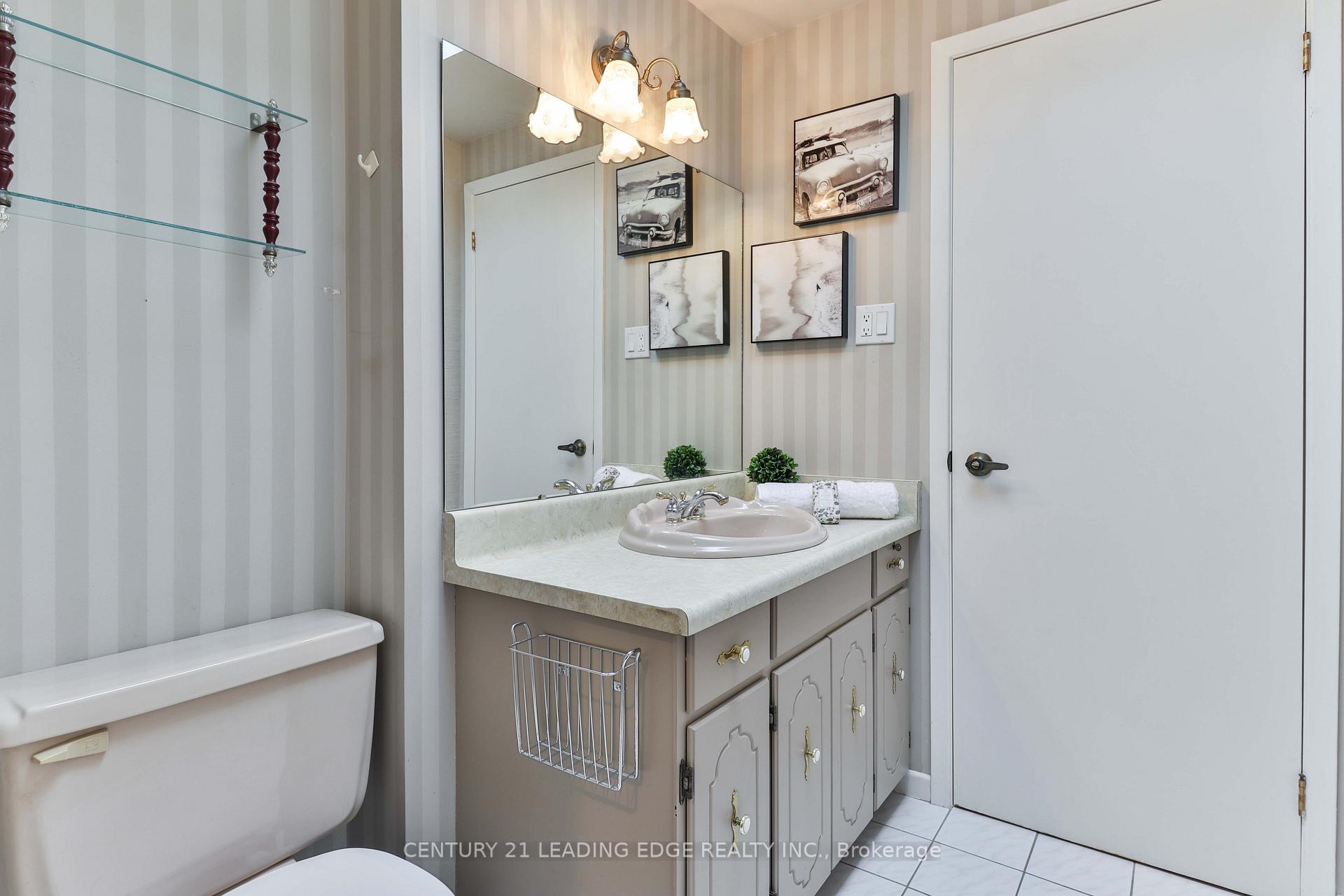 Photo 18 of 11 Firenze Street, Hamilton, Gurnett — HOMEH