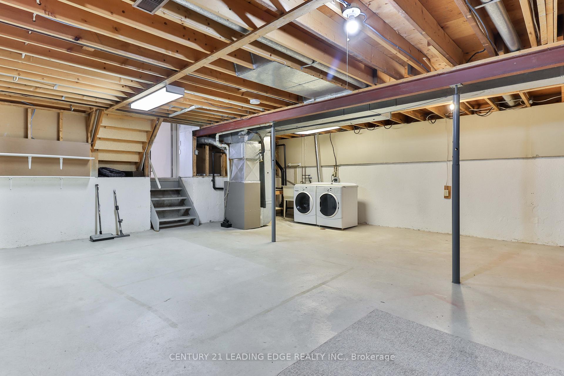 Photo 35 of 11 Firenze Street, Hamilton, Gurnett — HOMEH