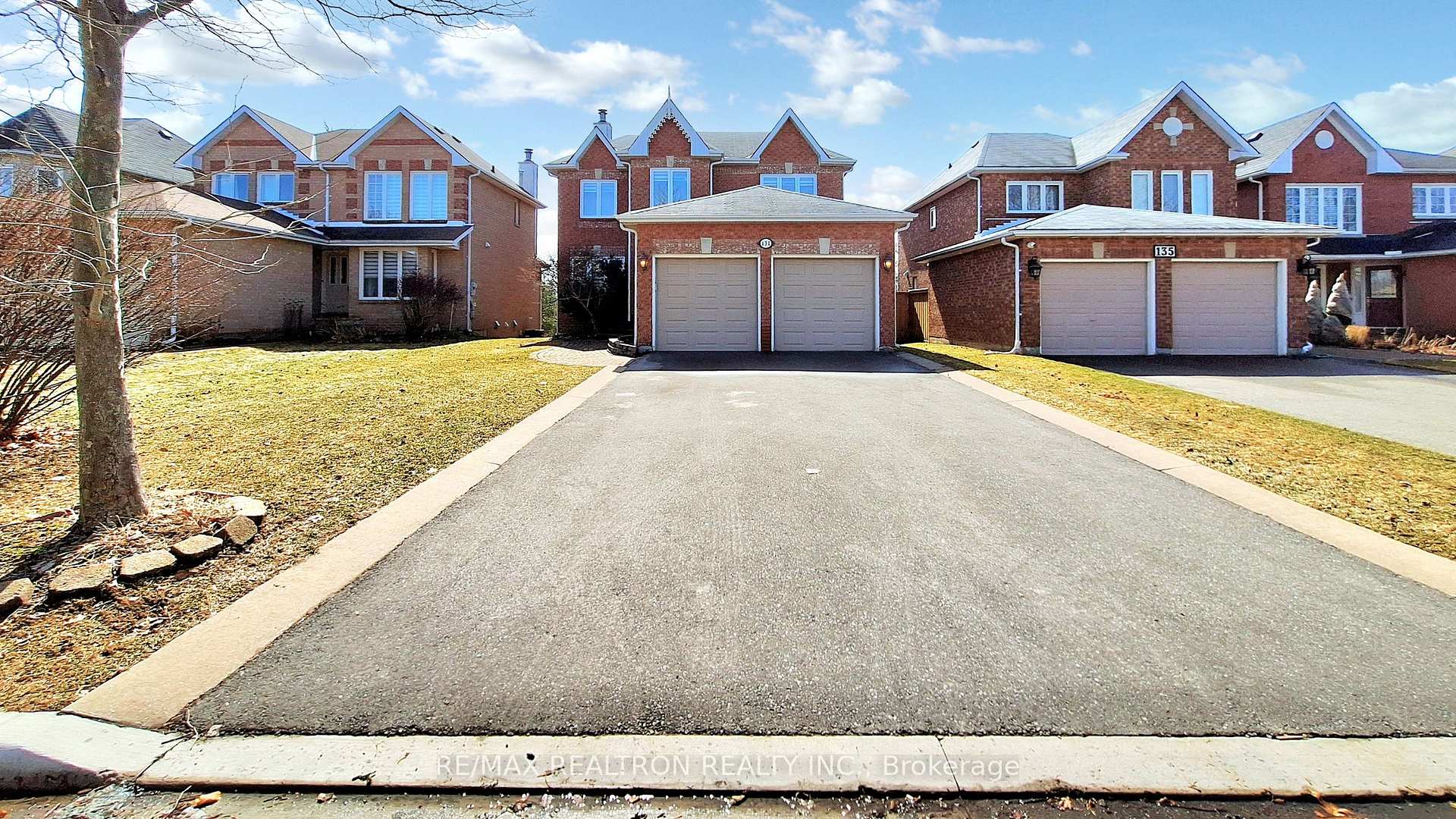Photo 4 of 131 Dawlish Avenue, Aurora, Aurora Highlands — HOMEH