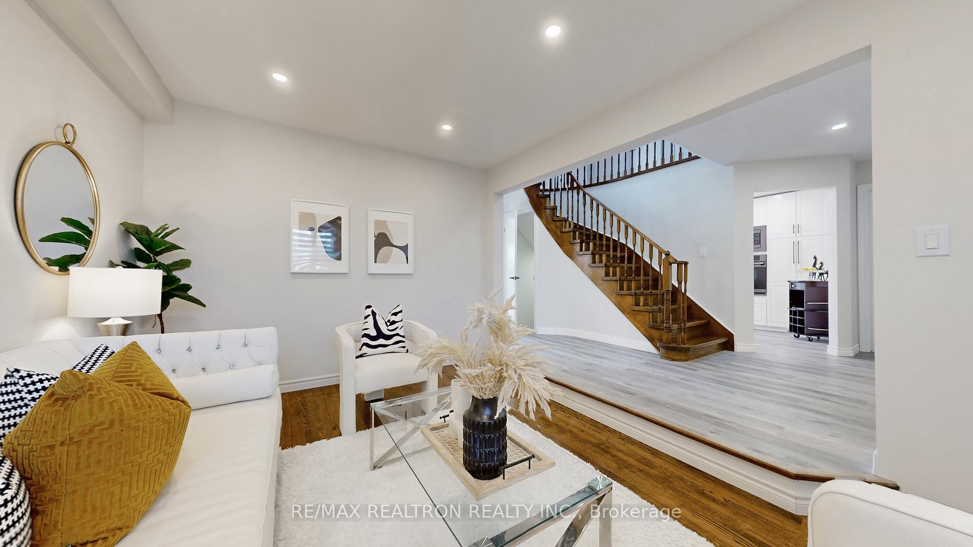 Photo 5 of 131 Dawlish Avenue, Aurora, Aurora Highlands — HOMEH