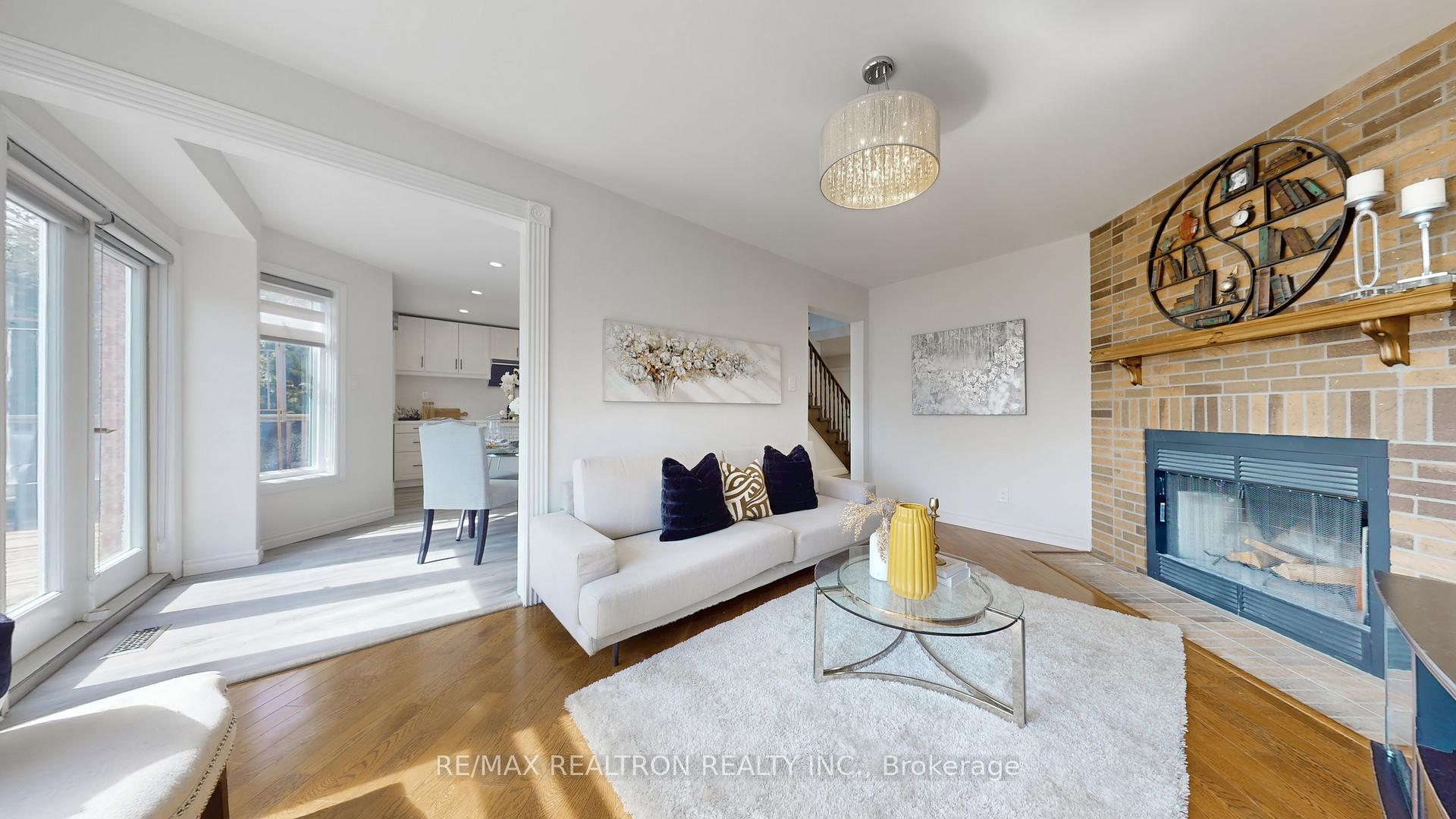 Photo 8 of 131 Dawlish Avenue, Aurora, Aurora Highlands — HOMEH