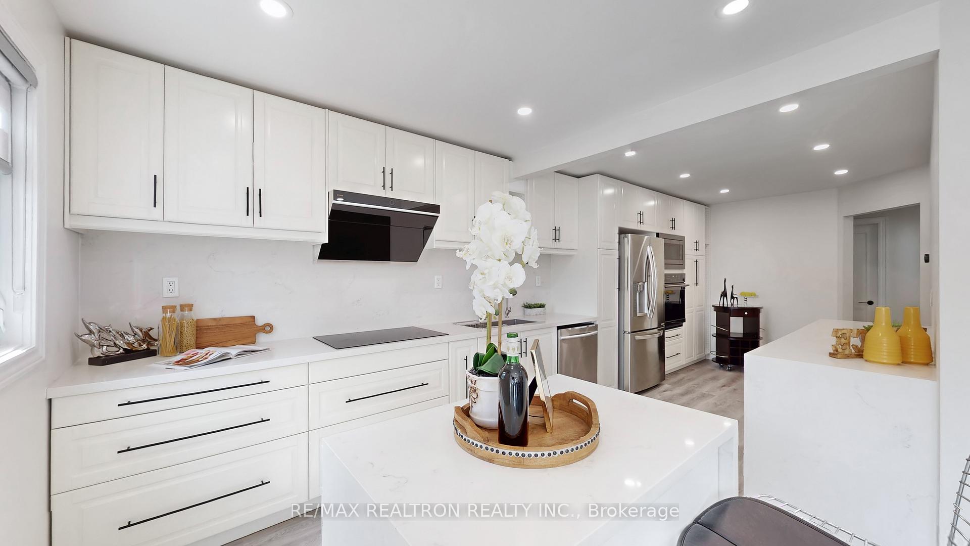 Photo 10 of 131 Dawlish Avenue, Aurora, Aurora Highlands — HOMEH