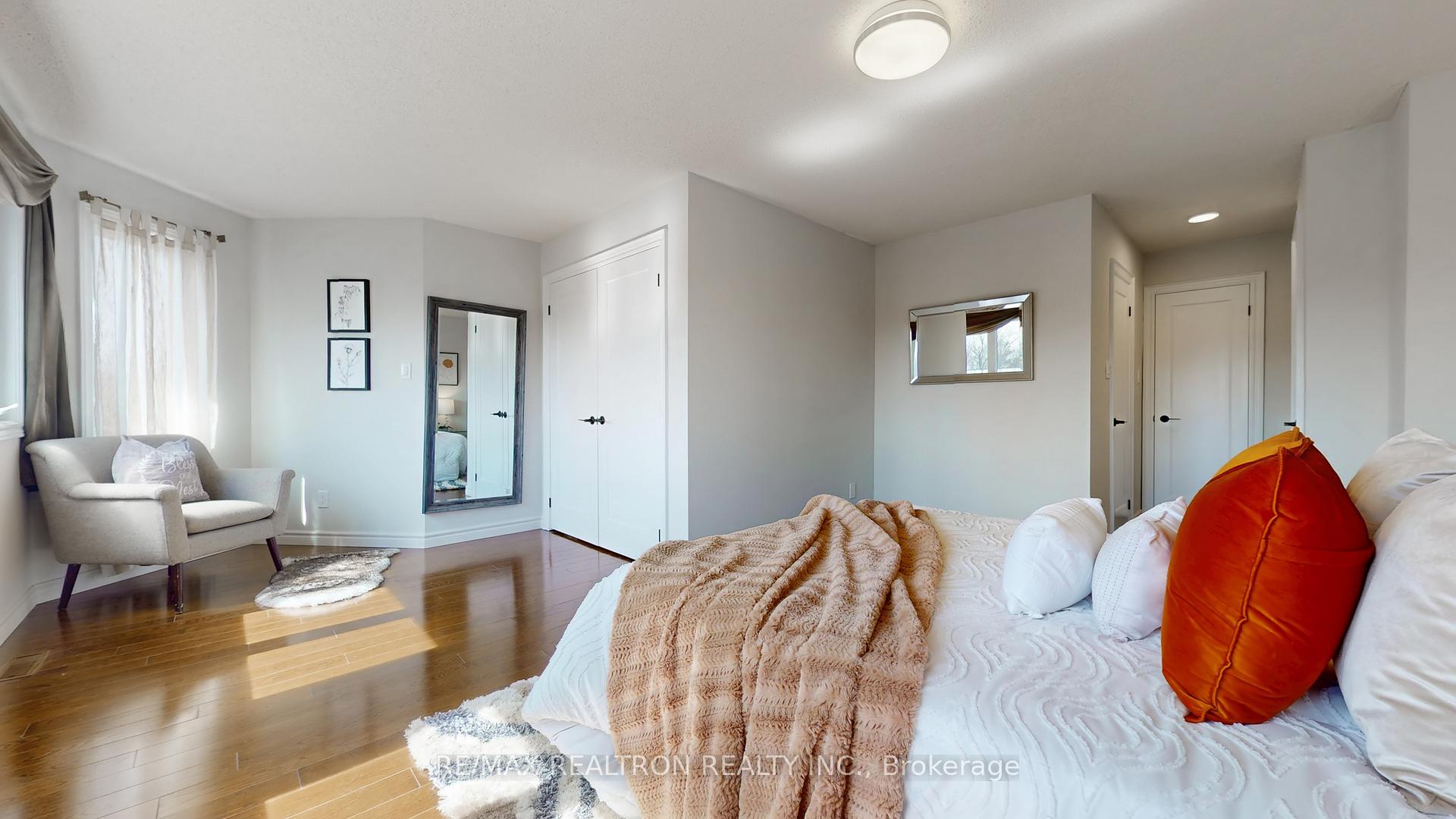Photo 22 of 131 Dawlish Avenue, Aurora, Aurora Highlands — HOMEH