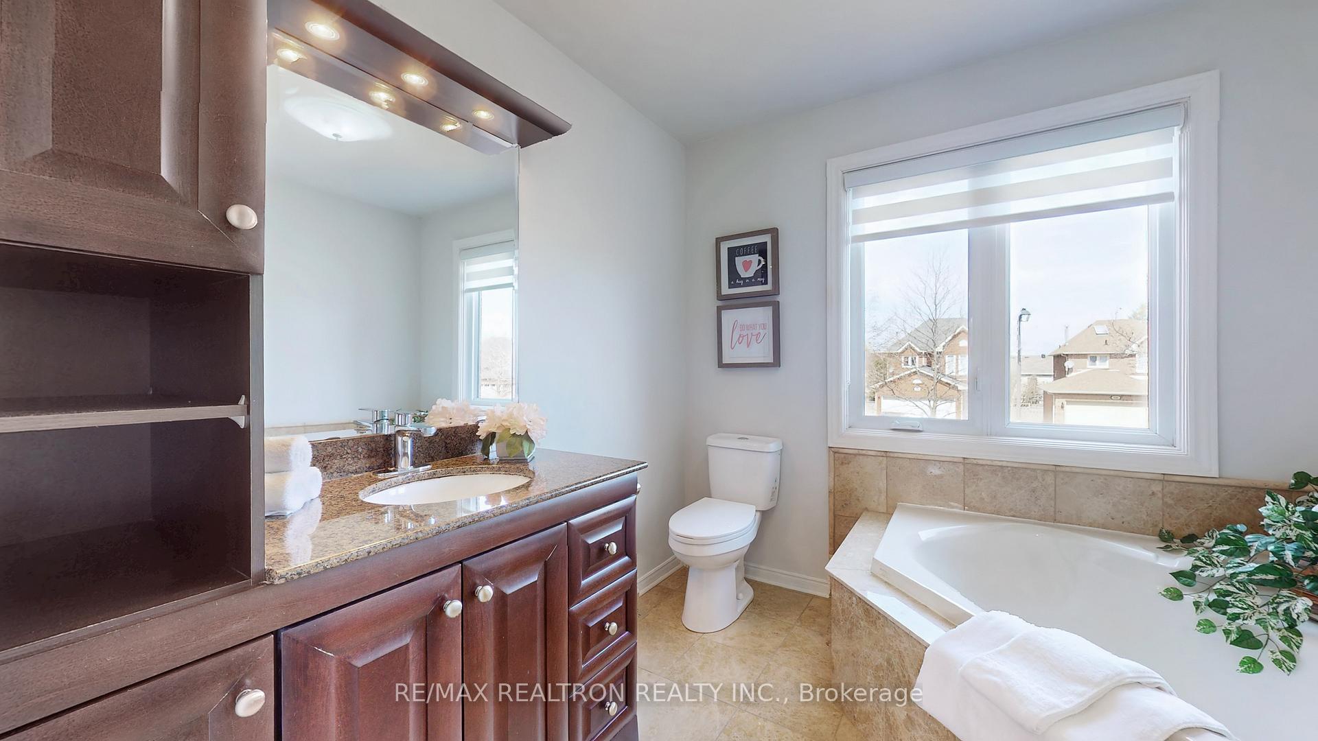 Photo 23 of 131 Dawlish Avenue, Aurora, Aurora Highlands — HOMEH