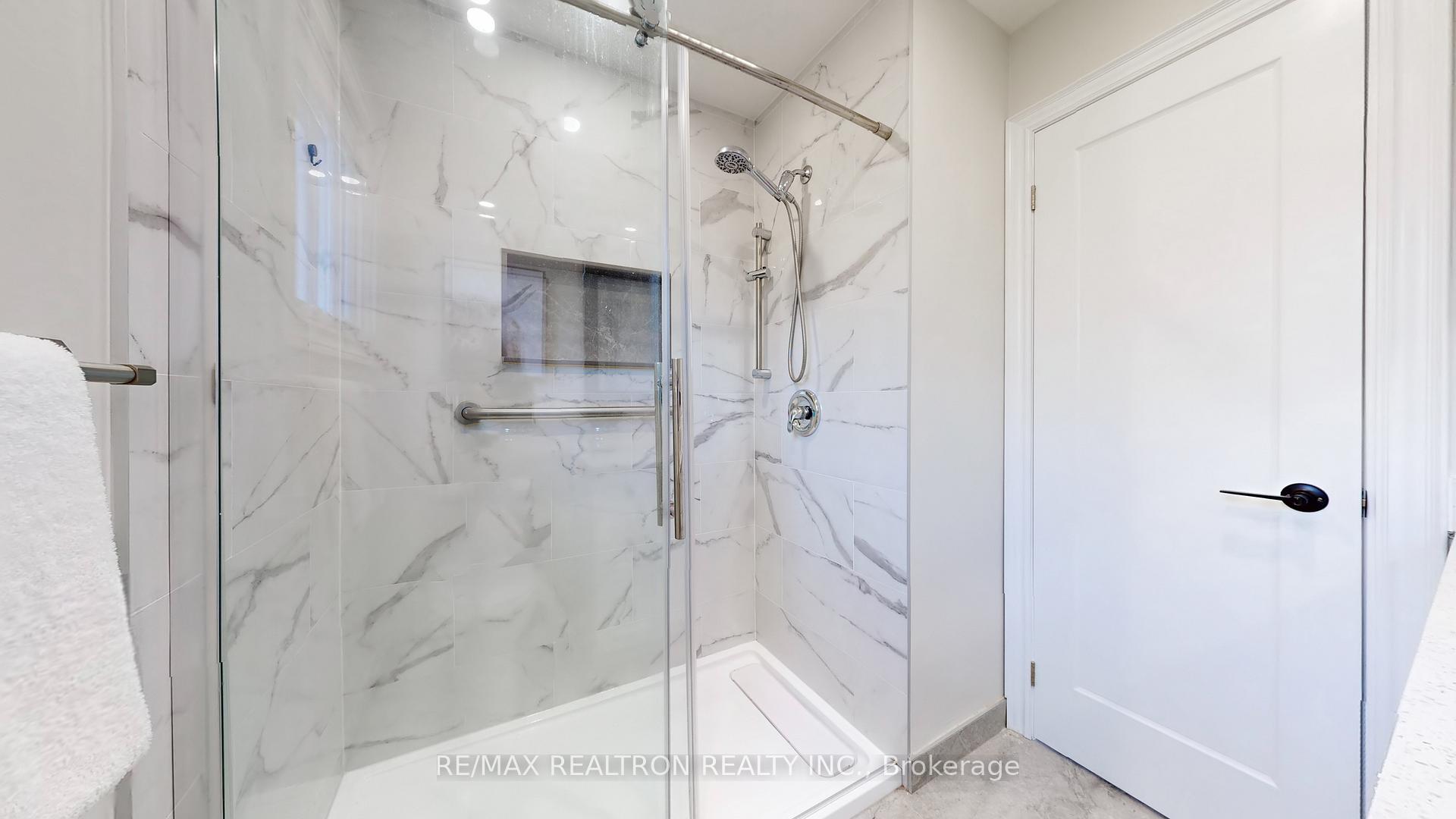 Photo 31 of 131 Dawlish Avenue, Aurora, Aurora Highlands — HOMEH