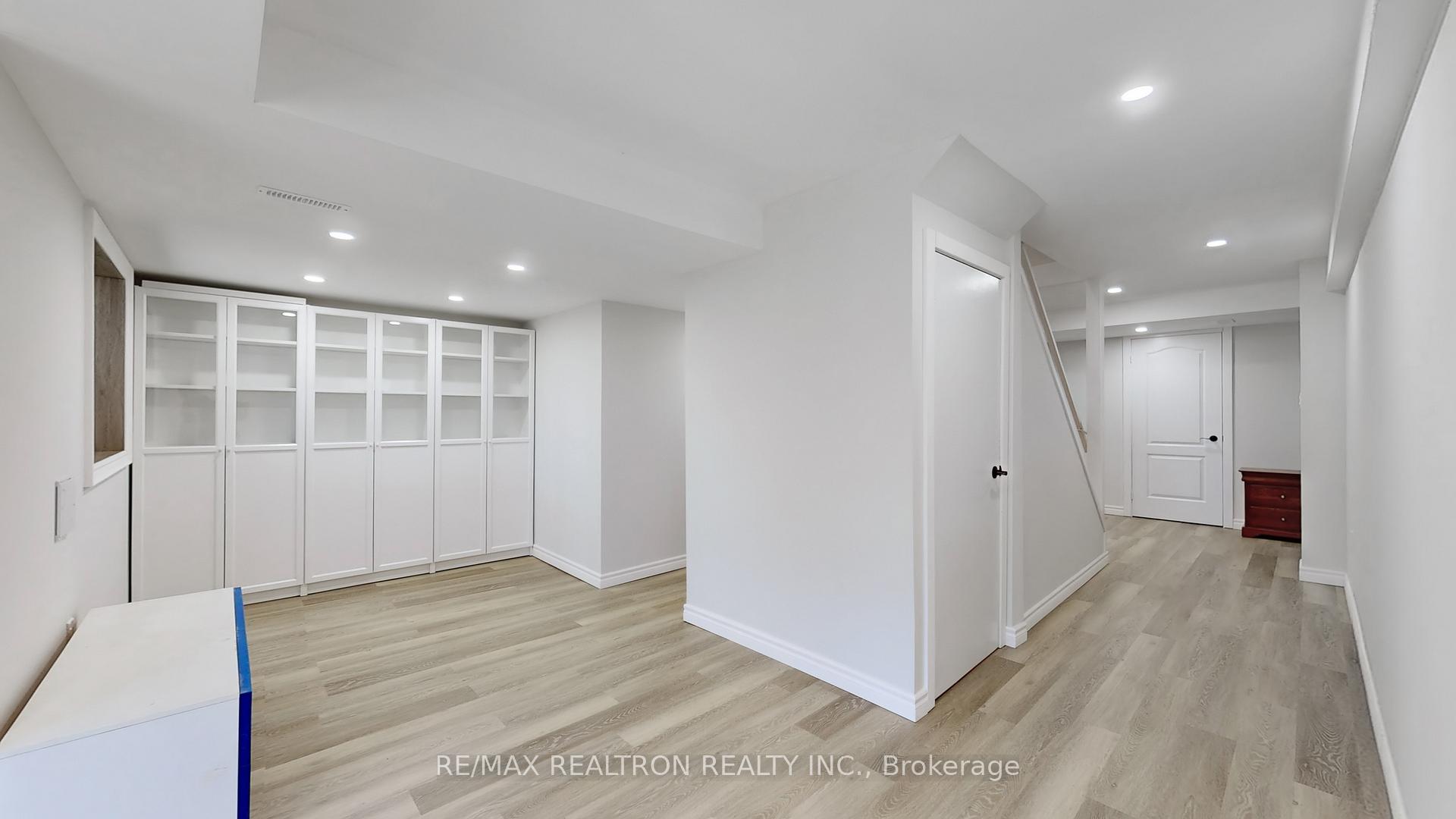Photo 34 of 131 Dawlish Avenue, Aurora, Aurora Highlands — HOMEH