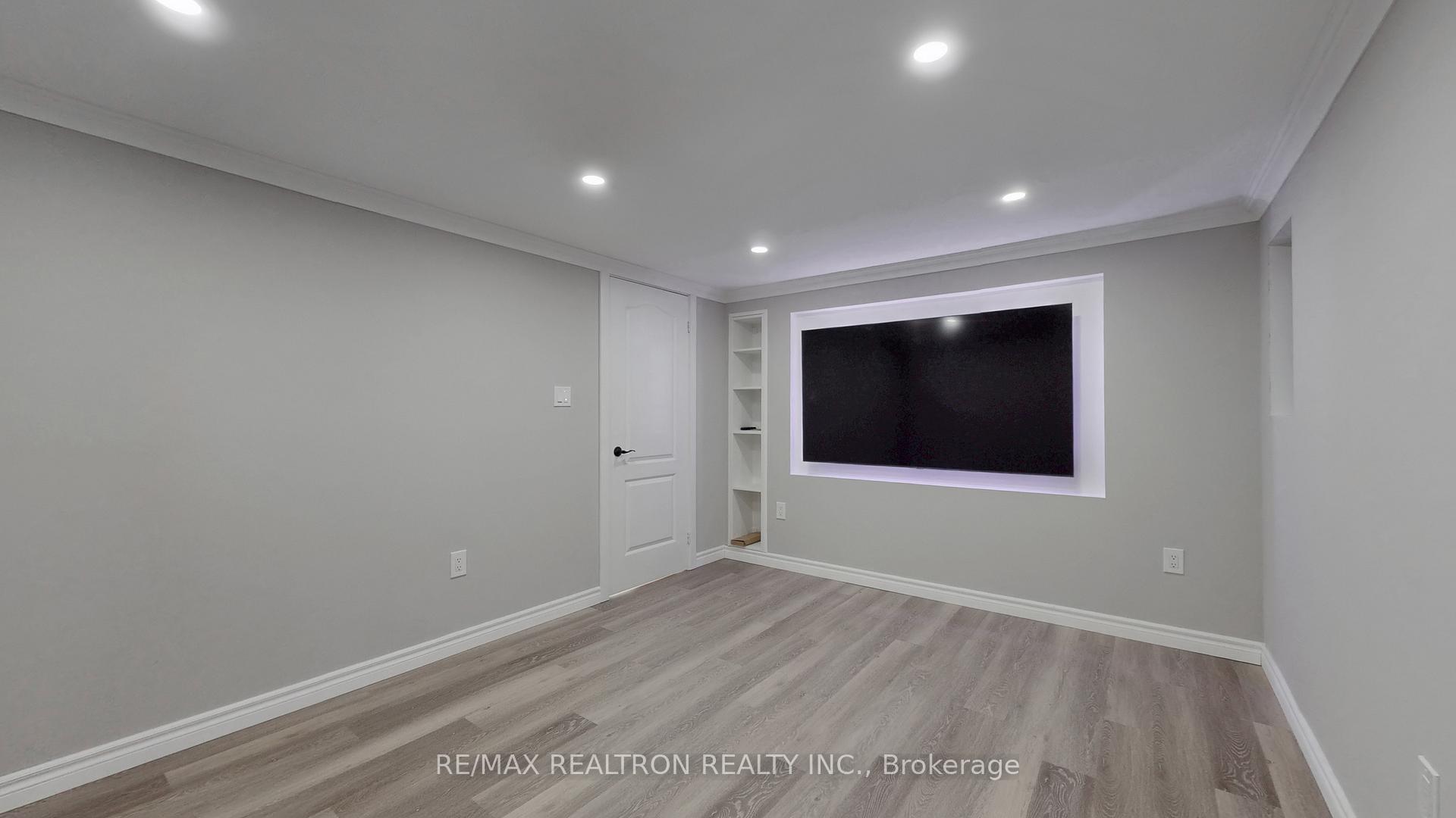 Photo 35 of 131 Dawlish Avenue, Aurora, Aurora Highlands — HOMEH