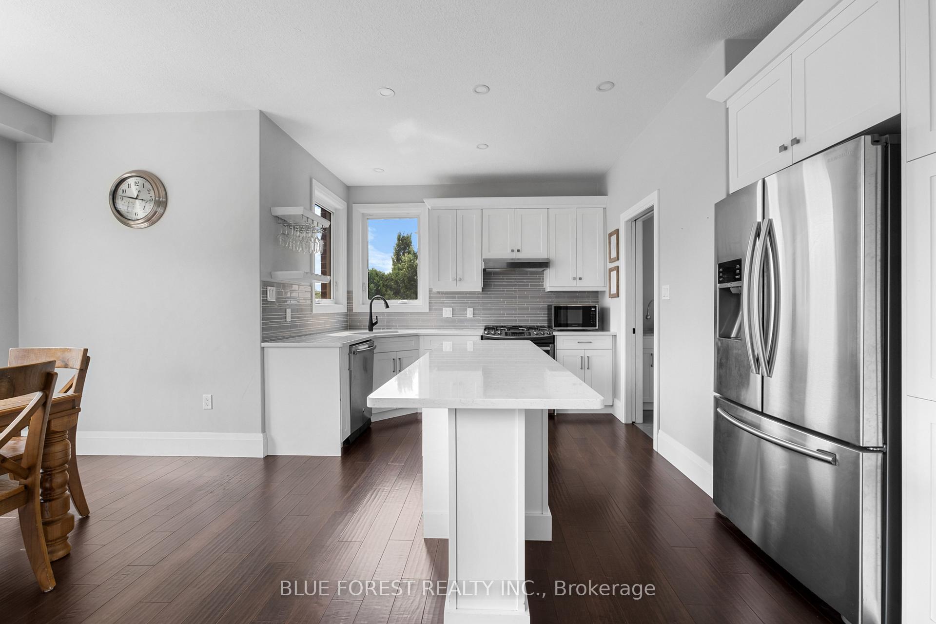 Photo 11 of 155 Wintermute Court, Central Elgin, Belmont — HOMEH
