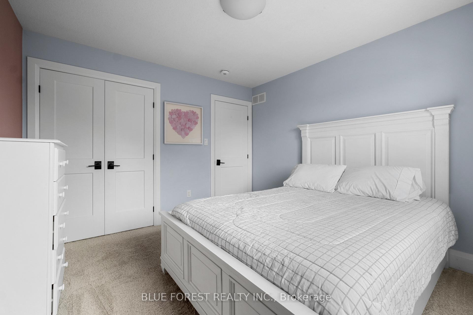 Photo 21 of 155 Wintermute Court, Central Elgin, Belmont — HOMEH
