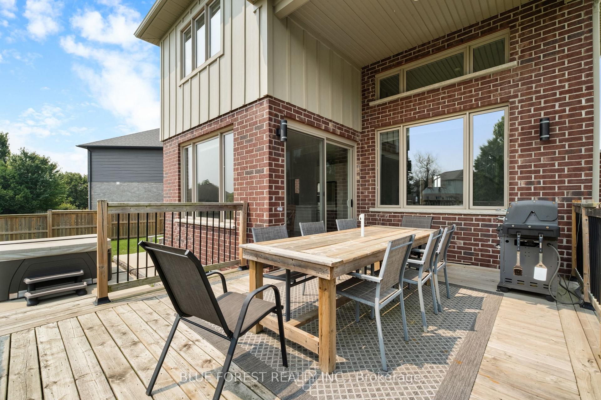Photo 28 of 155 Wintermute Court, Central Elgin, Belmont — HOMEH