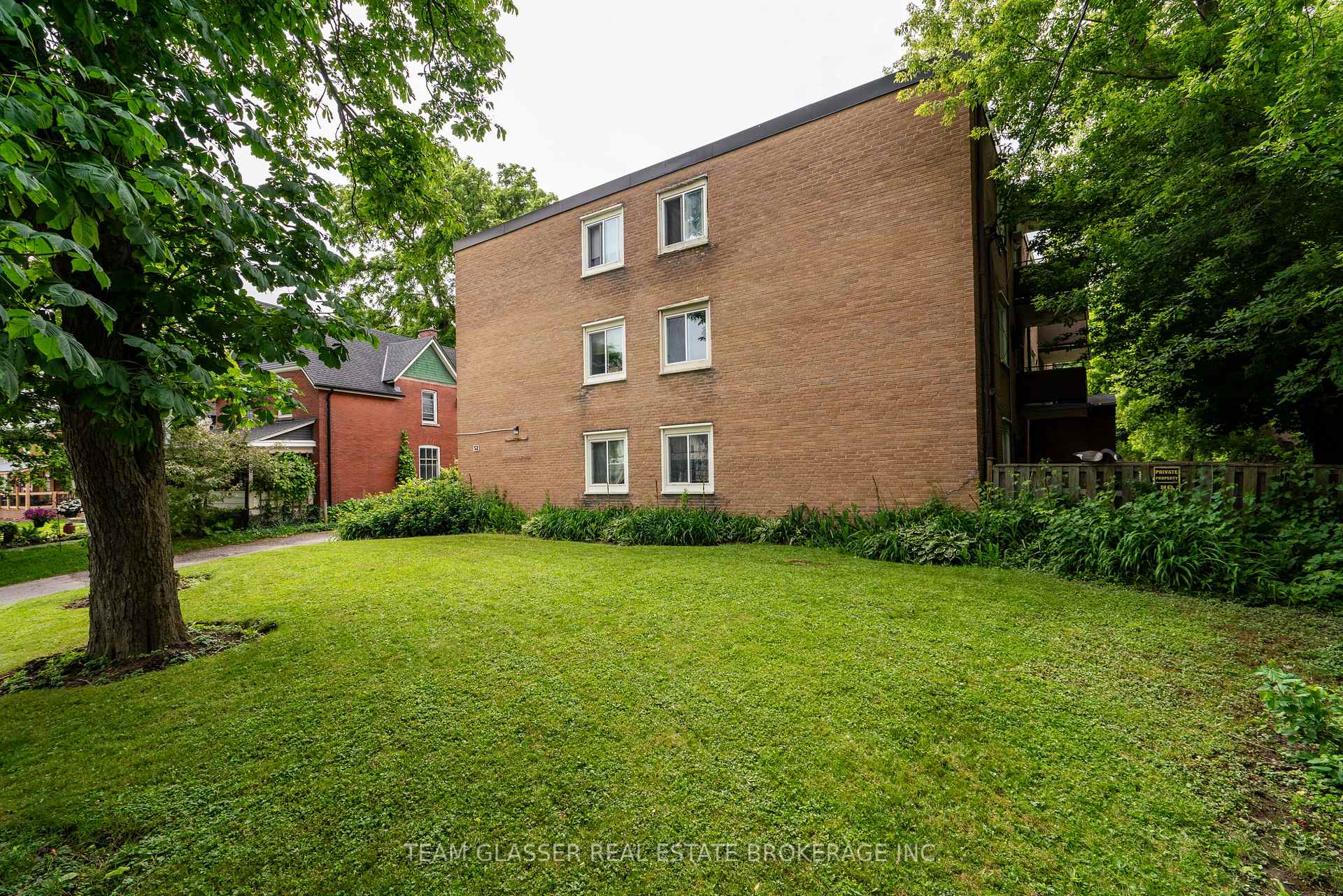Photo 11 of Unit 203, 52 Hiawatha Street, St. Thomas — HOMEH