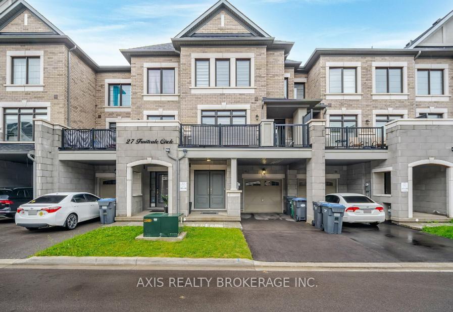 Front of 25 Fruitvale Circle